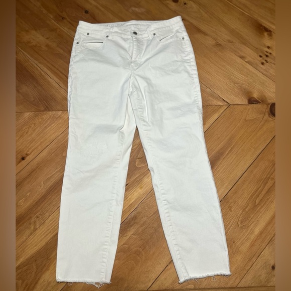 Talbots Flawless Women's Bright White Slim Ankle Curvy jeans size 12 - Picture 1 of 11